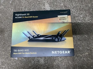 D Netgear Nighthawk X6 AC3200 Tri-Band Gigabit WLAN-Router - Bild 1 von 2