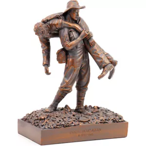 Leslie Bull Allen Spirit of Mateship Figurine - Picture 1 of 6