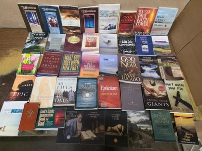 100 Christian Books Lot Bible Study Devotion Inspiration Prayer Faith Max Lucado Foto 1 de 3