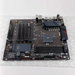 Gigabyte B550 UD AC AM4 ATX - Foto 1 di 12