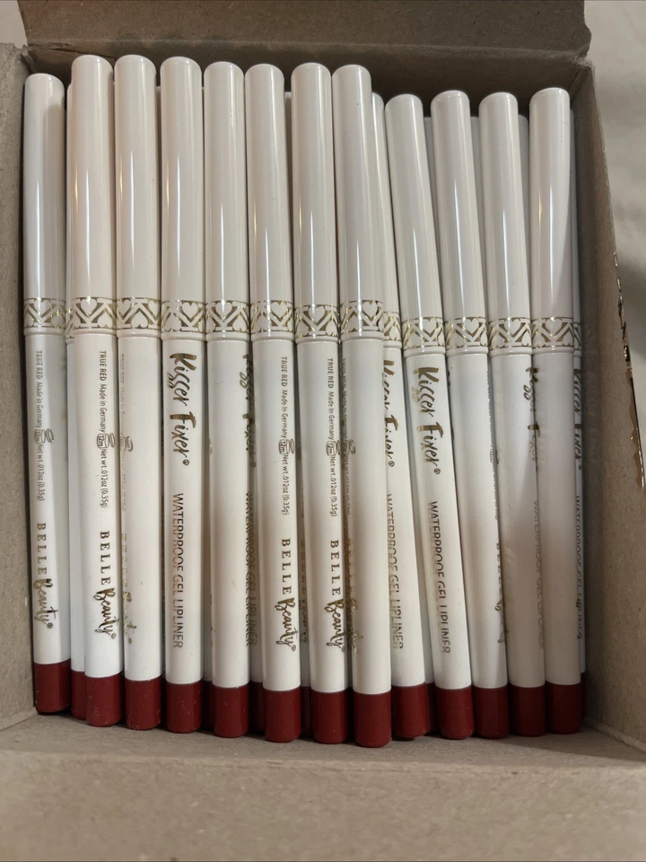 (150) True Red Waterproof Gel Lipliner Belle Beauty By Kim Gravel  $1,800 Retail - Image 1 of 4