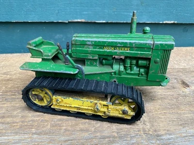 Vintage Original Eska Ertl 1/16 Scale John Deere Green 40 Crawler W/ Tracks - Image 1 of 4