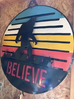 New 3-D Bigfoot Sasquatch Believe Hanging Round Welded Metal Steel Sign Rustic ￼ - Image 1 of 4