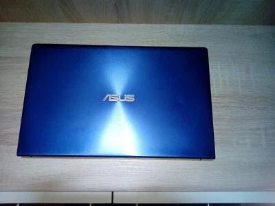ASUS Zenbook 14 Core i7-10510U, GeForce MX250, 16GB RAM, 512GB SSD - Bild 1 von 4