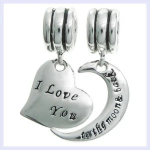 Par de dijes colgantes de corazón de plata esterlina ""I Love You to the Moon & Back - Imagen 1 de 3