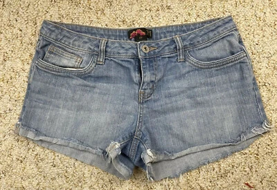 Pantalones cortos de mezclilla elásticos Forever 21 talla 27 (cintura 30") Foto 1 de 4