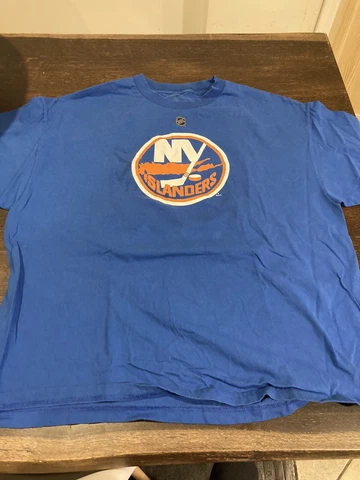 Vintage Reebok NY Islanders - John Taveres T Shirt - XXL Cover