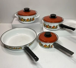 AUSTRIA EMAIL VINTAGE ENAMELWARE 7 PIECE POT & SKILLET SET-Orange & Floral-CUTE! - Picture 1 of 23