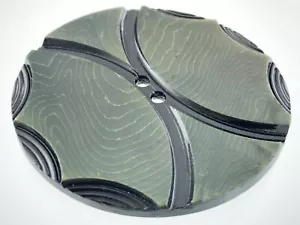 Vintage Carved Bakelite Green Color Size 1.75in Garment Button Wood Pattern 962A - Picture 1 of 5