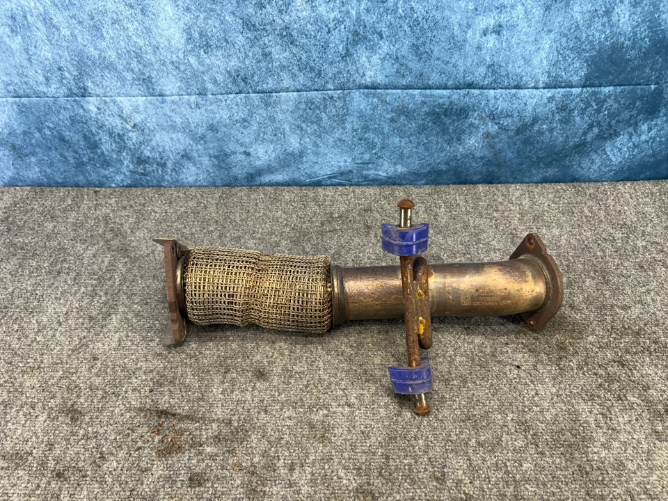 VOLVO S60 2019-2022 SISTEMA DE ESCAPE DEL MOTOR 2,0 L TUBO DE BAJADA DELANTERO OEM Foto 1 de 4