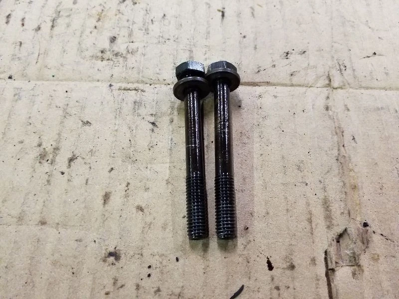 MONTAJE BRAZO BASCULANTE PERNOS DE MONTAJE SE ADAPTA A 87 88 89 90 91 92 93 MERCEDES BENZ 300E Foto 1 de 2