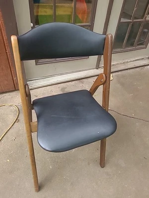 Silla Plegable MCM Corona Vintage Maravilloso Tienes que Diciéndote que Se Dobla Foto 1 de 4