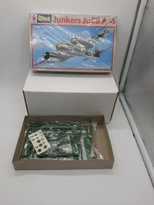 REVELL "JUNKERS JU 88 A-4" 1/144 4138 - Picture 1 of 4