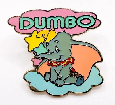 DLRP DISNEYLAND PARIS DUMBO & TIMOTHY CAST MEMBER LANYARD GWP/REFRESHER PIN - Image 1 of 3