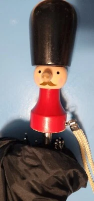 28" Abierto Negro Paraguas Vintage Bolsos Madera Guardia Real Mango, Nariz de Pinocho Foto 1 de 4