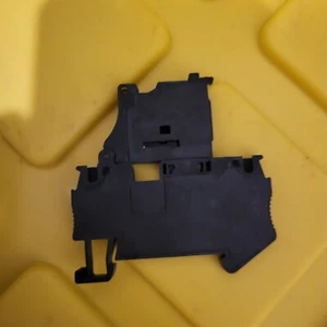 52x Phoenix Contact  3046547 DIN Rail Terminal Blocks ST 4-HESILED 24 - Picture 1 of 3