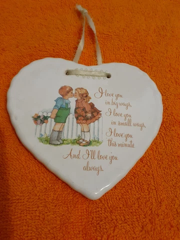 Paula's Cherished Sentiments "I LOVE YOU" Heart Decorative Wall Plaque Cover