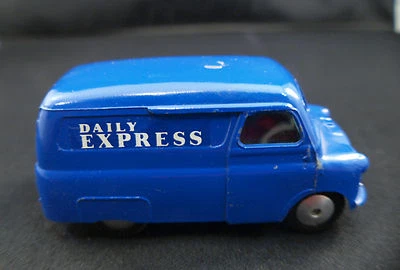 Corgi GB Nr°403 Kleintransporter Bedford Van Utilecon Daily Express Antik - Bild 1 von 4