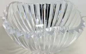 MIKASA Coronation Heavy Crystal Large Lead Crystal Ribbed Centerpiece Bowl 8.5" - Picture 1 of 7