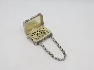 Cartera victoriana de plata esterlina Nathaniel Mills vinagreta antigua 1842 Foto 1 de 4