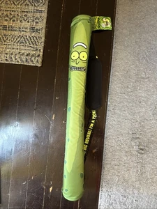 Rick & Morty X Igloo Single Barrel Sling Cooler Bag Pickle Rick BRAND NEW - Picture 1 of 6