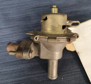 TRIUMPH SPITFIRE Up To 1970  NOS Thermostat - Picture 1 of 6