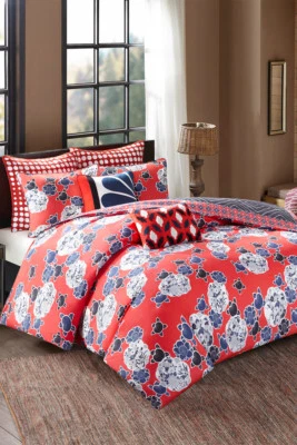 Josie Natori Diamond Geo Reversible King Duvet Cover Mini Set -3 Pcs - Image 1 of 2