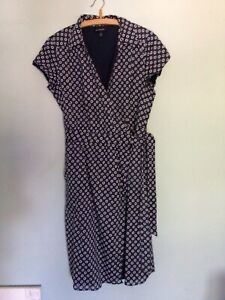 Lands’end Gorgeous Blue And White Cotton Wrap Over Dress. Size 8
