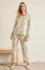 NWT L Garnet Hill Full Length Asian Wrap Pajamas in Gold Floral Field Pattern - Picture 1 of 8
