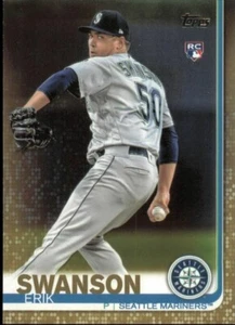 Aggiornamento Topps 2019 Gold Parallel #US97 Erik Swanson 1289/2019 Mariners RC - Foto 1 di 1