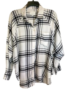 American Eagle Womens Oversized Button-Up Shirt M Black & White Plaid Swifty - Picture 1 of 11