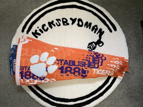 Clemson University Tigers 12” x 30” Premium Roll & Go Felt Pennant Cover
