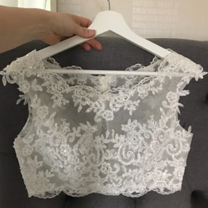 White Wedding Jacket Sleeveless Sequined Ivory Lace Bride Bolero Bridal Jackets - Picture 1 of 10