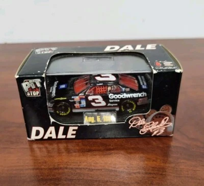 PIT STOP Dale Earnhardt #3 Goodwrench 2007 Motorsports 5 de agosto de 1985 Novo na caixa 1:64 - Imagem 1 de 3