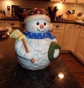 SNOWMAN COOKIE JAR - CERAMIC - 9.5"- - Picture 1 of 9