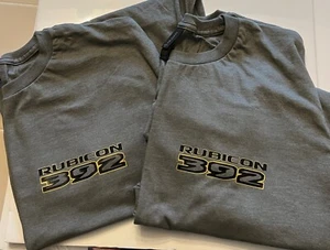 Rubicon 392 T-shirt 6.4L V8 fits Wrangler - Picture 1 of 8