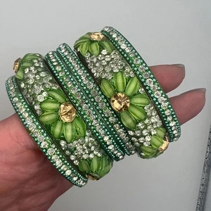 Grün Kristall Armreif Set Stapelbar Edelstein Perlen Blume Armreifen Schmuck - Bild 1 von 4