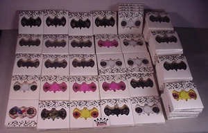 Batman 50 Fidget Spinner Juguetes Ala de Murciélago Símbolo Spinners NUEVO SIN USAR, EN CAJA Vendedor de EE. UU. - Imagen 1 de 6