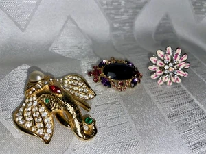 Lote de joyas vintage pequeñas de 3 piezas que necesitan reparación - tono dorado/gemas - Imagen 1 de 9