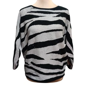 Love Scarlett M grau schwarz Zebramuster verziert Langarm Strickpullover süß - Bild 1 von 10