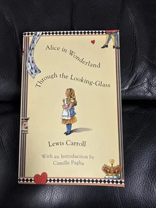 Alicia en el país de las maravillas y a través del espejo Lewis Carroll parte posterior de papel ¡En muy buena condición! - Imagen 1 de 3