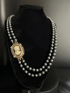 Vintage 1950s Black Faux Pearls CAMEO 24" Necklace Signed JAPAN 2 Strand - Picture 1 of 6