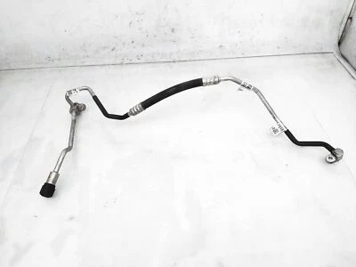 Manguera de líquido refrigerante aire acondicionado Audi A4 2017-2020 - 8W1-820-720-G Foto 1 de 4