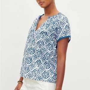 $145 NWT Blue Velvet by Graham & Spencer "Ida" Top Blouse Sz Small - Picture 1 of 7