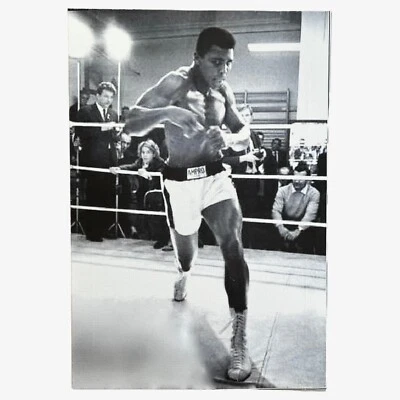 Vintage Y2K Muhammad Ali Boxing Print, The Greatest Heavyweight Boxer Activist - Image 1 of 4