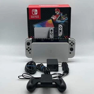 Nintendo Switch OLED Video Game Console HEG-001 White - Picture 1 of 18