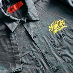 Dickies Ole Smoky Moonshine Work Shirt M Button Up Short Sleeve Graphic Souvenir - Picture 1 of 8