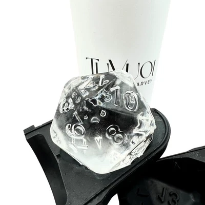 Molde de hielo cristalino D20 - Máquina gigante de cubitos de hielo para dados RPG, regalo para jugadores para Wh... Foto 1 de 4