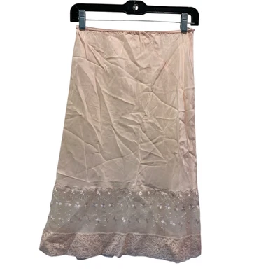 Vintage Meio Chinelo Rosa Tamanho S Ilhós de Renda Bordado Flores Coquete Delicado - Imagem 1 de 4