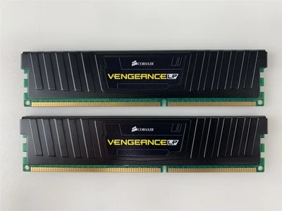 Corsair 8GB Kit (2x4GB) UDIMM 1600 MHz DDR3 Memory (CML8GX3M2A1600C9) - Image 1 of 2